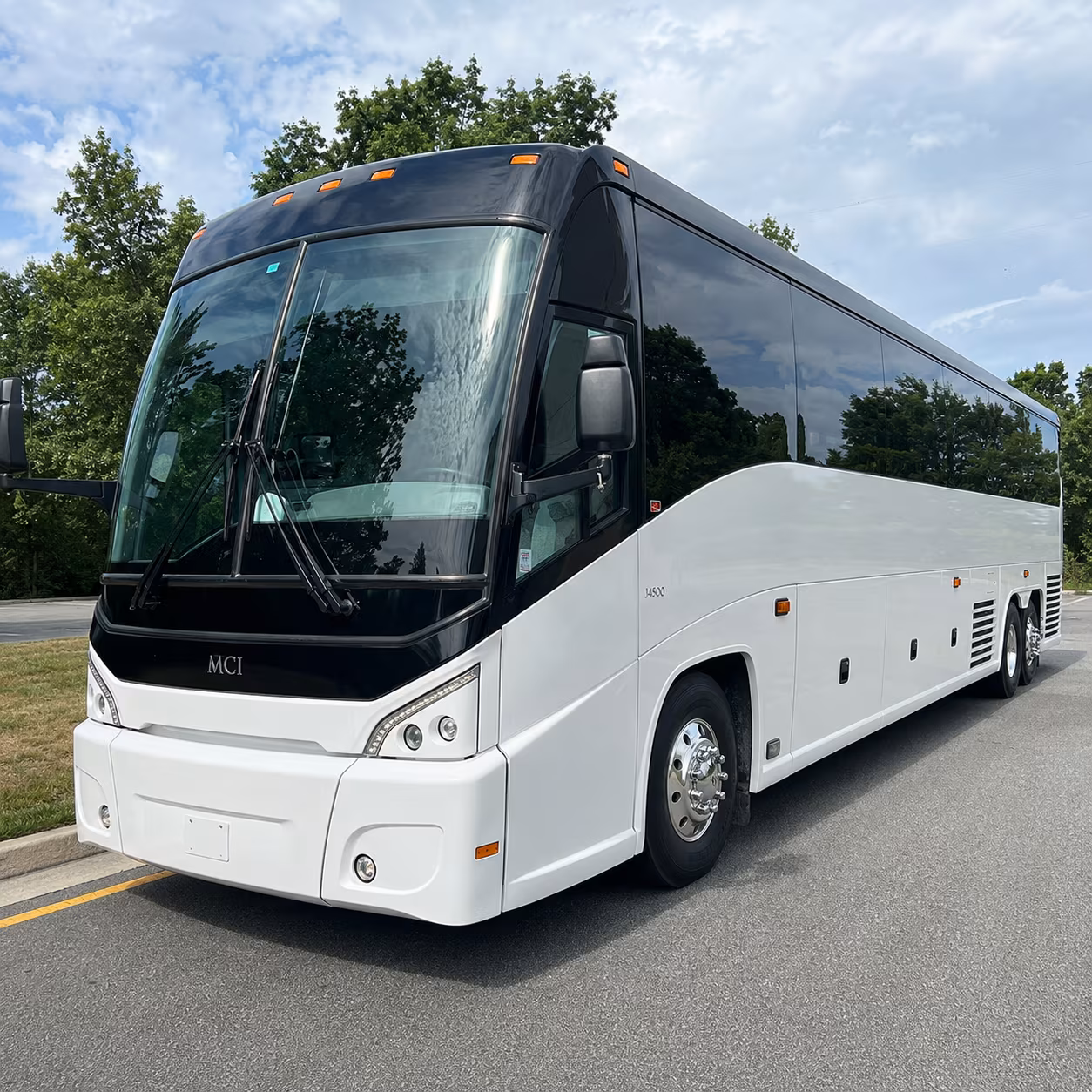 newportnewscoachbuscompany com helps you beat the bridge tunnel on virginia beach amphitheater nights